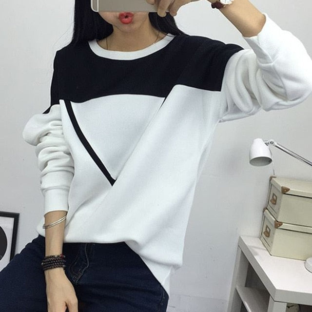 2020 Winter New Fashion Black and White Spell Color Patchwork Hoodies Women V Pattern Pullover Sweatshirt Female Tracksuit M-XXL